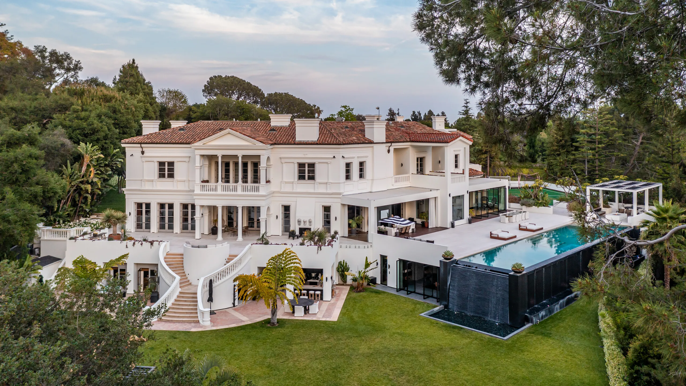 Celebrity Homes: What You Can Learn from the Stars